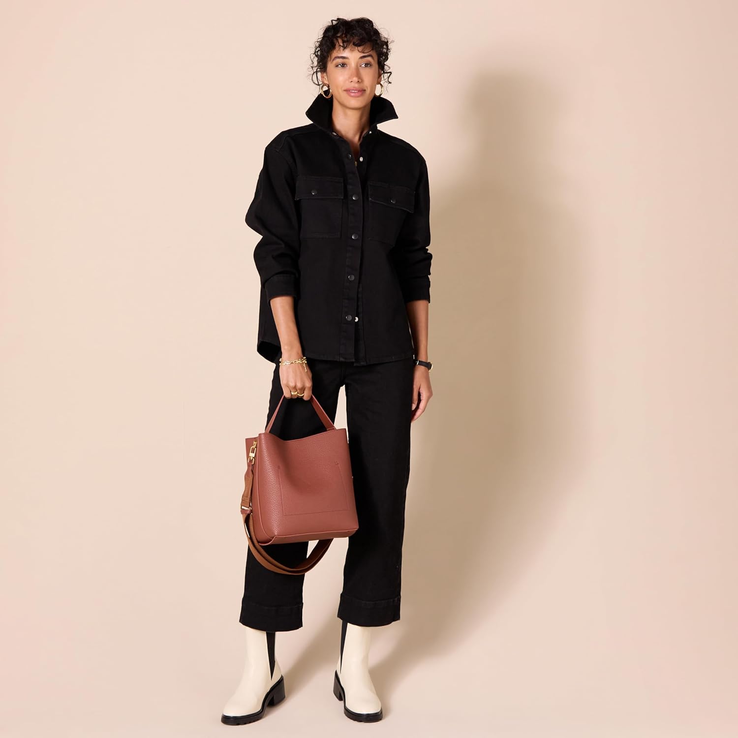 Lady's soft water bucket bag